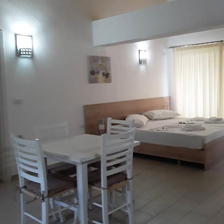 Caldera Vista Apartaments Sarandë Exteriér fotografie